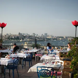 Hotel Raymond Old Istanbul
